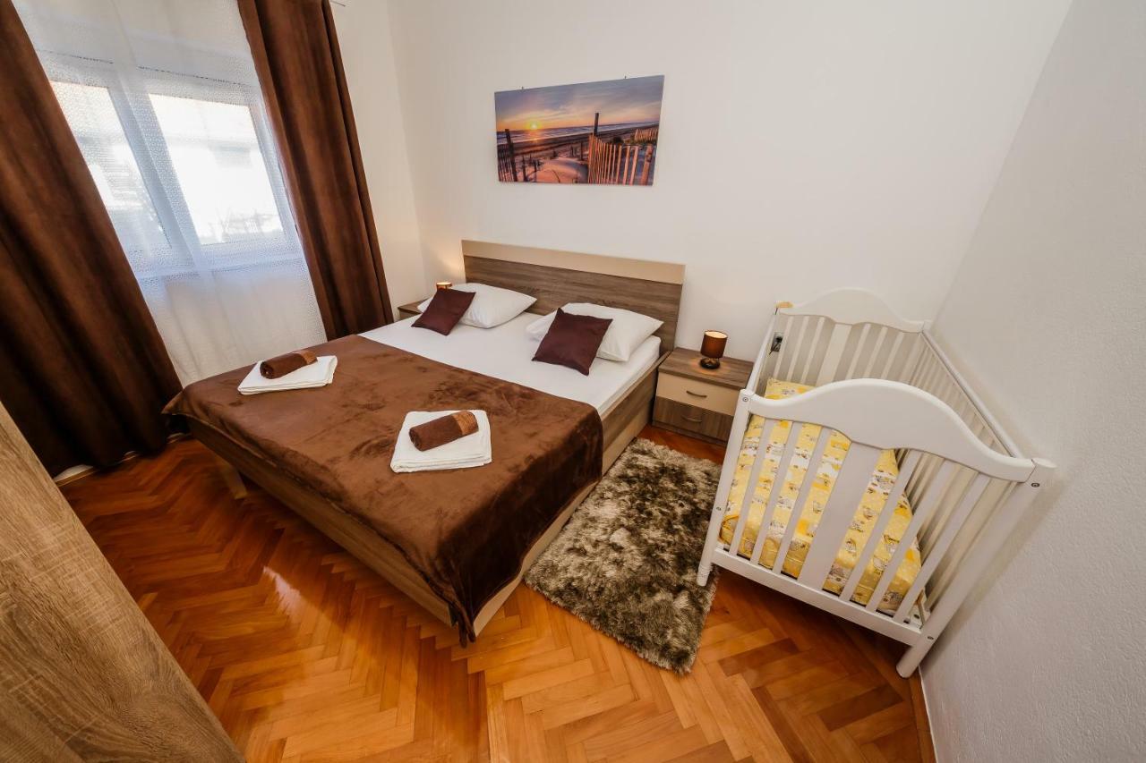 Apartments Josip Trogir Exterior foto